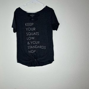 Women’s Size L, Distress T-Shirt